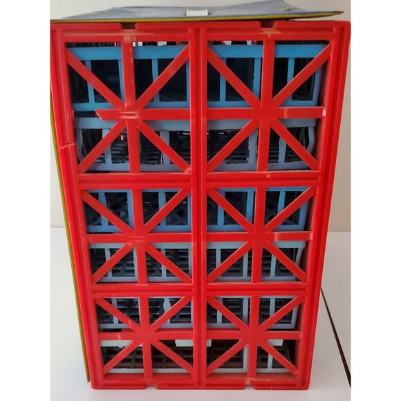 Tara Toy Corp 72 Car Garage Carry Case Number 20700 - Picture 4 of 9